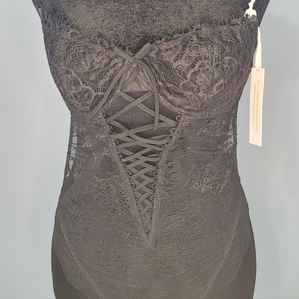 Victoria's Secret Teddy One Piece Bodysuit Small NWT